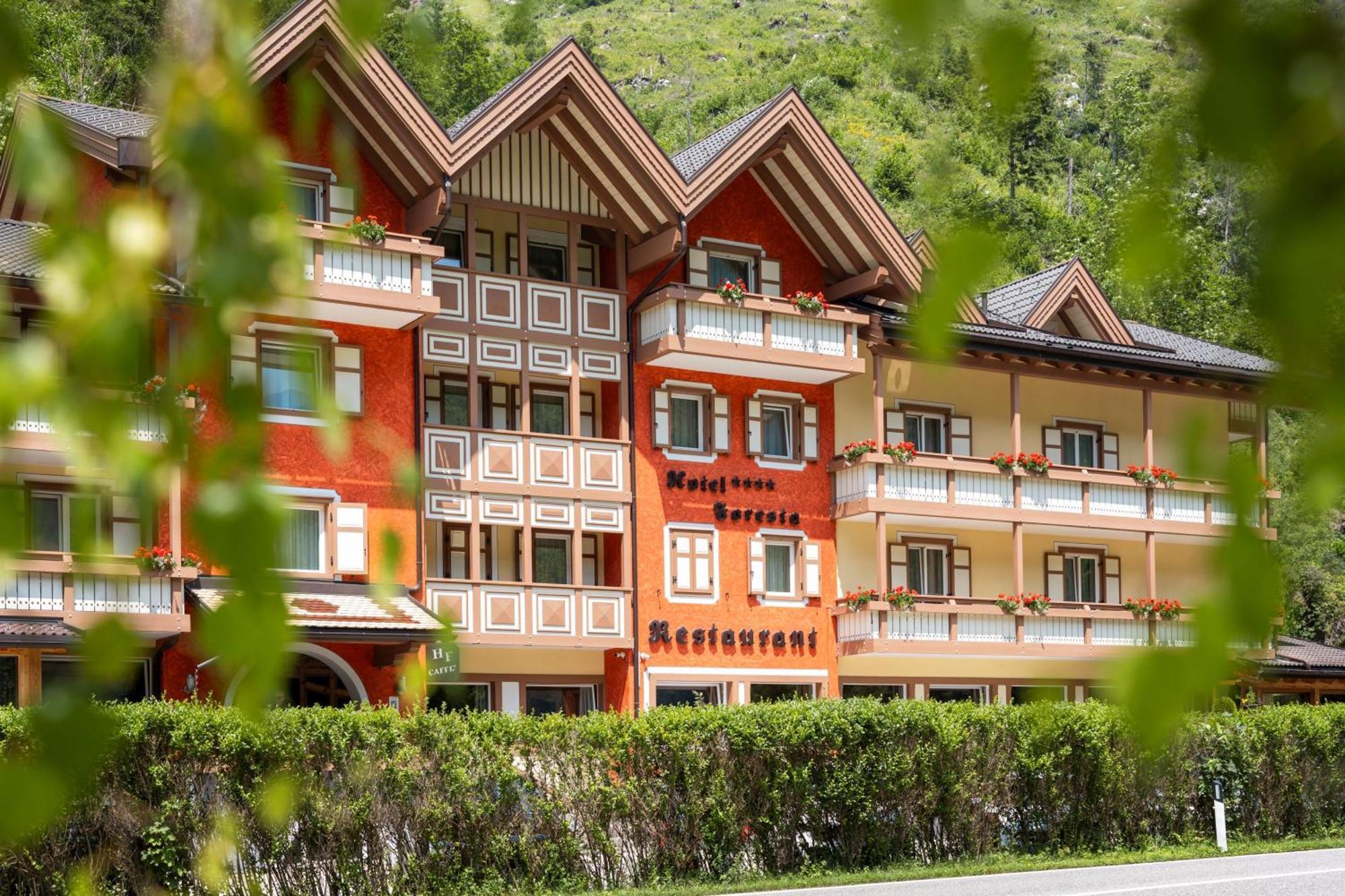 Hotel Foresta موينا المظهر الخارجي الصورة