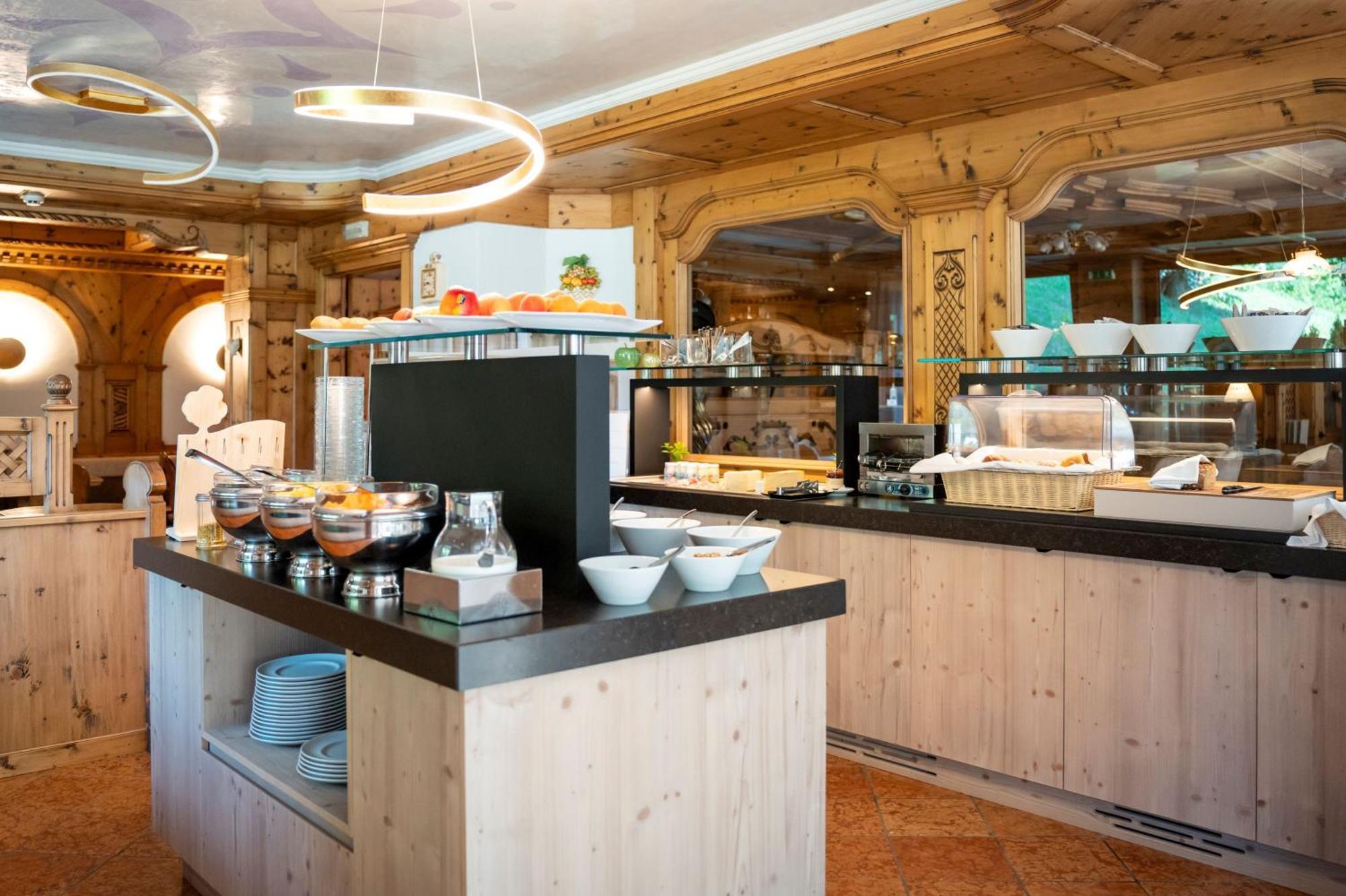 Hotel Foresta موينا المظهر الخارجي الصورة
